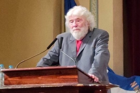 Μανώλης Χατζηνάκης